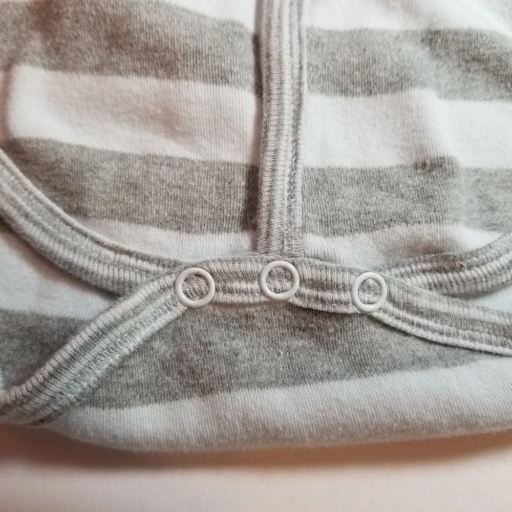 Burts Bees Long Sleeve Bodysuit Snap Organic Cotton Light Blue/Gray Stripe 24 Mo